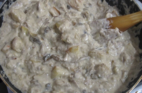 Горшочки с куриным фаршем и грибами Горшочки с куриным фаршем и грибами