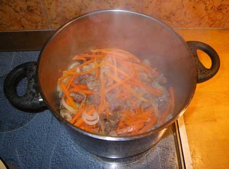 Гуляш с овощами Гуляш с овощами