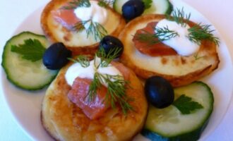 Картофельные блинчики с рыбкой Картофельные блинчики с рыбкой