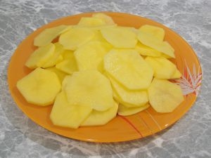 Котлеты с картошечкой в мультиварке Котлеты с картошечкой в мультиварке