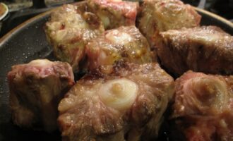 Сальтисон из свиной головы — украинская мясная закуска под пресс Сальтисон из свиной головы — украинская мясная закуска под пресс