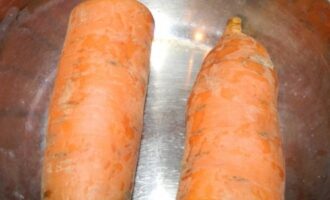 Салат из курицы с орехами Салат из курицы с орехами