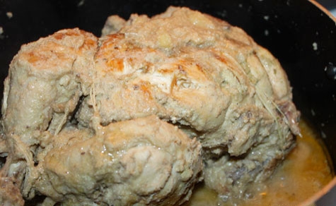 Маринованная курица в остром соусе с кокосовой подливой Маринованная курица в остром соусе с кокосовой подливой