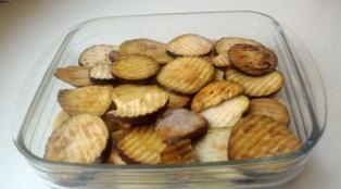 Запеканка из фарша, баклажанов, помидоров и картофеля Запеканка из фарша, баклажанов, помидоров и картофеля