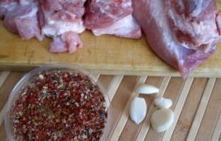 Запеченные ребрышки с гарниром Запеченные ребрышки с гарниром