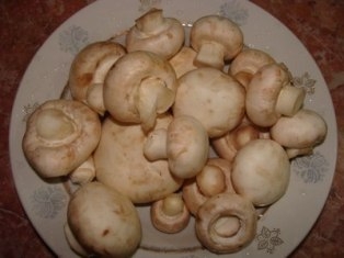 Маринованные шампиньоны по-корейски Маринованные шампиньоны по-корейски