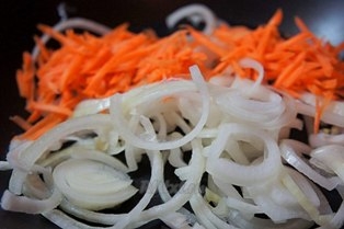 Маринованные шампиньоны по-корейски Маринованные шампиньоны по-корейски