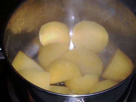 Отварной картофель Отварной картофель