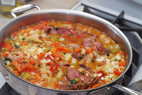 Тушеная баранина с овощами Тушеная баранина с овощами