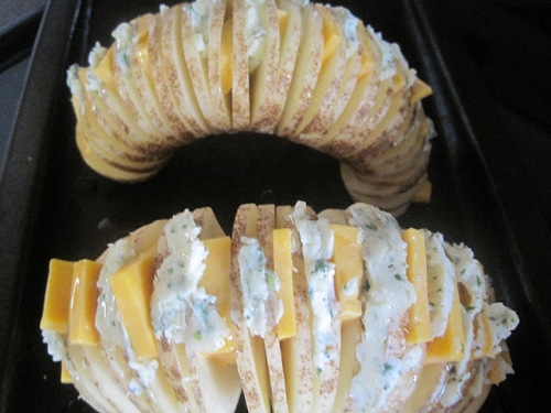 Запеченный картофель в духовке гармошка Запеченный картофель в духовке гармошка