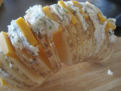 Запеченный картофель в духовке гармошка Запеченный картофель в духовке гармошка