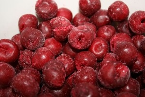 Клафути с замороженной вишней Клафути с замороженной вишней