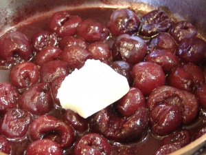 Мясо с вишневым соусом Мясо с вишневым соусом