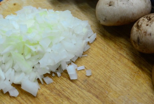 Вареники со свежей капустой и грибами Вареники со свежей капустой и грибами