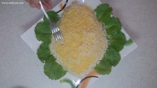 Салат Черепаха с курицей и грецкими орехами Салат Черепаха с курицей и грецкими орехами