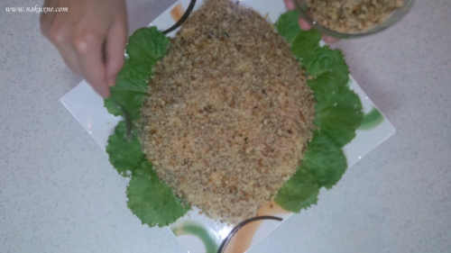 Салат Черепаха с курицей и грецкими орехами Салат Черепаха с курицей и грецкими орехами