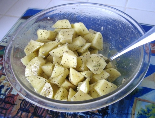 Картофель с розмарином Картофель с розмарином