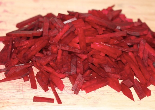 Салат из сырой свеклы Салат из сырой свеклы
