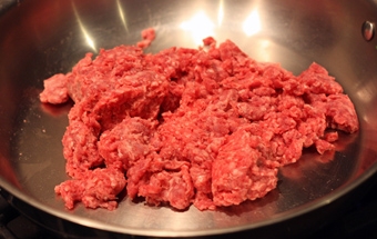 Биточки с сыром и грибным соусом Биточки с сыром и грибным соусом