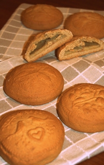 Пряники с начинкой Пряники с начинкой
