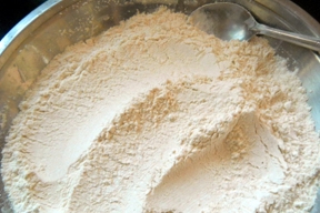 Нежный яблочный пирог с хрустящей корочкой Нежный яблочный пирог с хрустящей корочкой