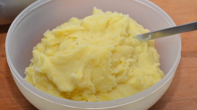 Зразы из картофеля с огурцами Зразы из картофеля с огурцами