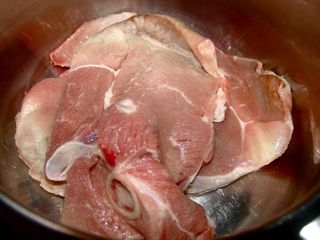 Баранья нога запеченная в рукаве Баранья нога запеченная в рукаве