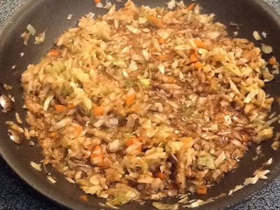 Паровые булочки с мясом и капустой Паровые булочки с мясом и капустой