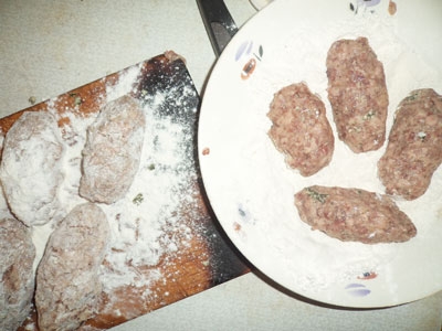 Мясные зразы с яйцом Мясные зразы с яйцом