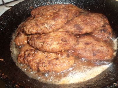 Мясные зразы с яйцом Мясные зразы с яйцом