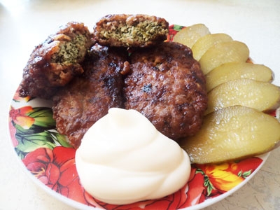 Мясные зразы с яйцом Мясные зразы с яйцом