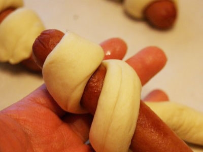 Булка с сосиской Булка с сосиской
