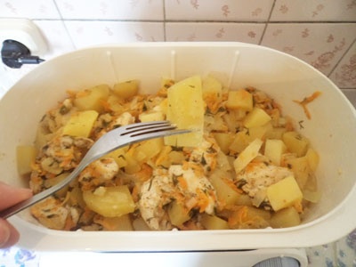 Курица с картофелем в пароварке Курица с картофелем в пароварке