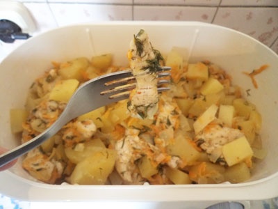 Курица с картофелем в пароварке Курица с картофелем в пароварке