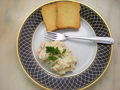 Салат с копченой скумбрией Салат с копченой скумбрией