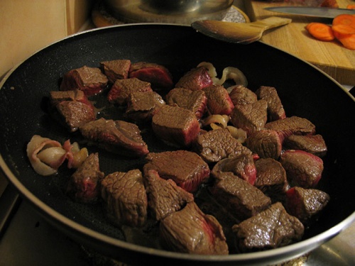 Жаркое из говядины с овощами Жаркое из говядины с овощами