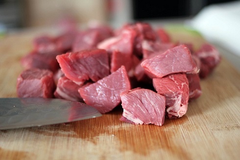 Жаркое из говядины с овощами Жаркое из говядины с овощами