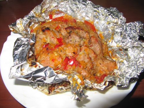 Мясо в фольге с овощами Мясо в фольге с овощами