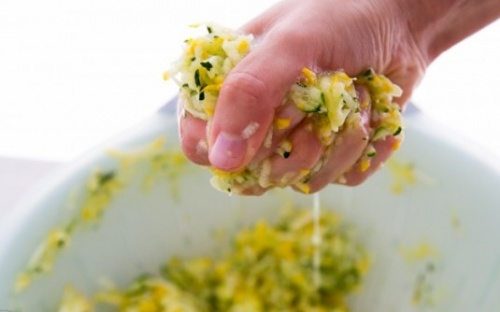 Куриные котлеты с рисом и кабачком Куриные котлеты с рисом и кабачком