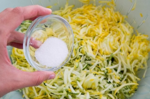 Куриные котлеты с рисом и кабачком Куриные котлеты с рисом и кабачком