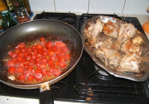 Яхния из курицы Яхния из курицы