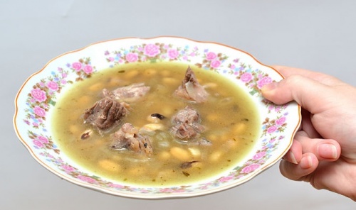 Фасолевый суп с мясом свинины Фасолевый суп с мясом свинины