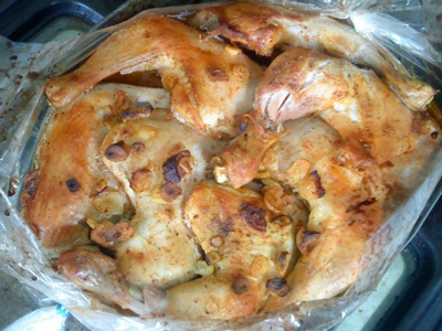 Курица, запеченная в рукаве Курица, запеченная в рукаве