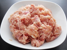 Куриные котлеты с сыром в мультиварке Куриные котлеты с сыром в мультиварке