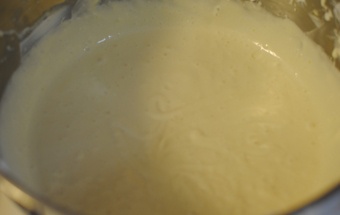 Маковый торт с безе Маковый торт с безе