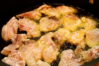 Тушеный минтай с овощами Тушеный минтай с овощами