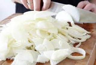 Тушеный минтай с овощами Тушеный минтай с овощами