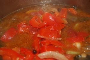 Ребрышки в казане с овощами Ребрышки в казане с овощами