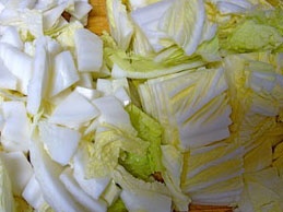 Салат из пекинской капусты с фасолью Салат из пекинской капусты с фасолью