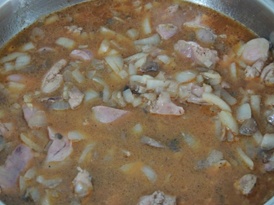 Куриные сердечки в сметанном соусе Куриные сердечки в сметанном соусе